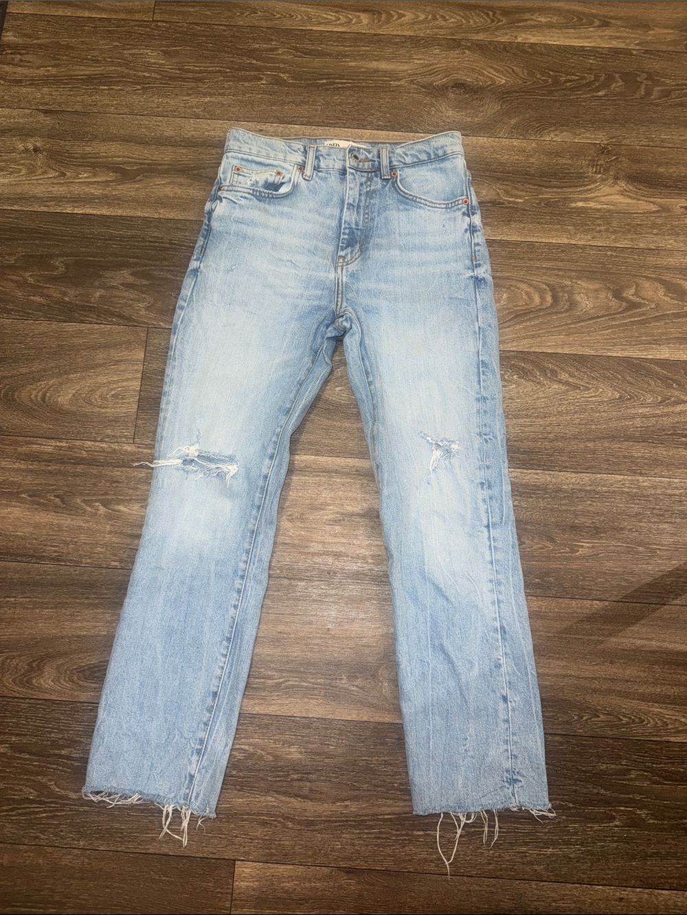 Zara Light Blue women’s Straight Jeans with rips in jeans